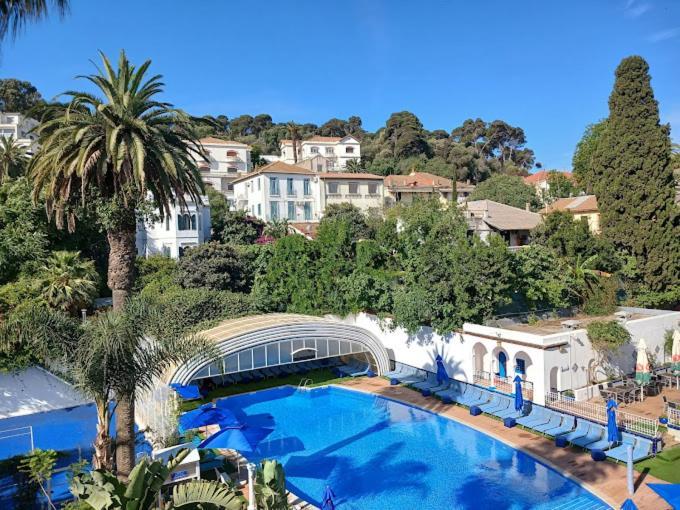 Hotel El Djazair El Mouradia Buitenkant foto